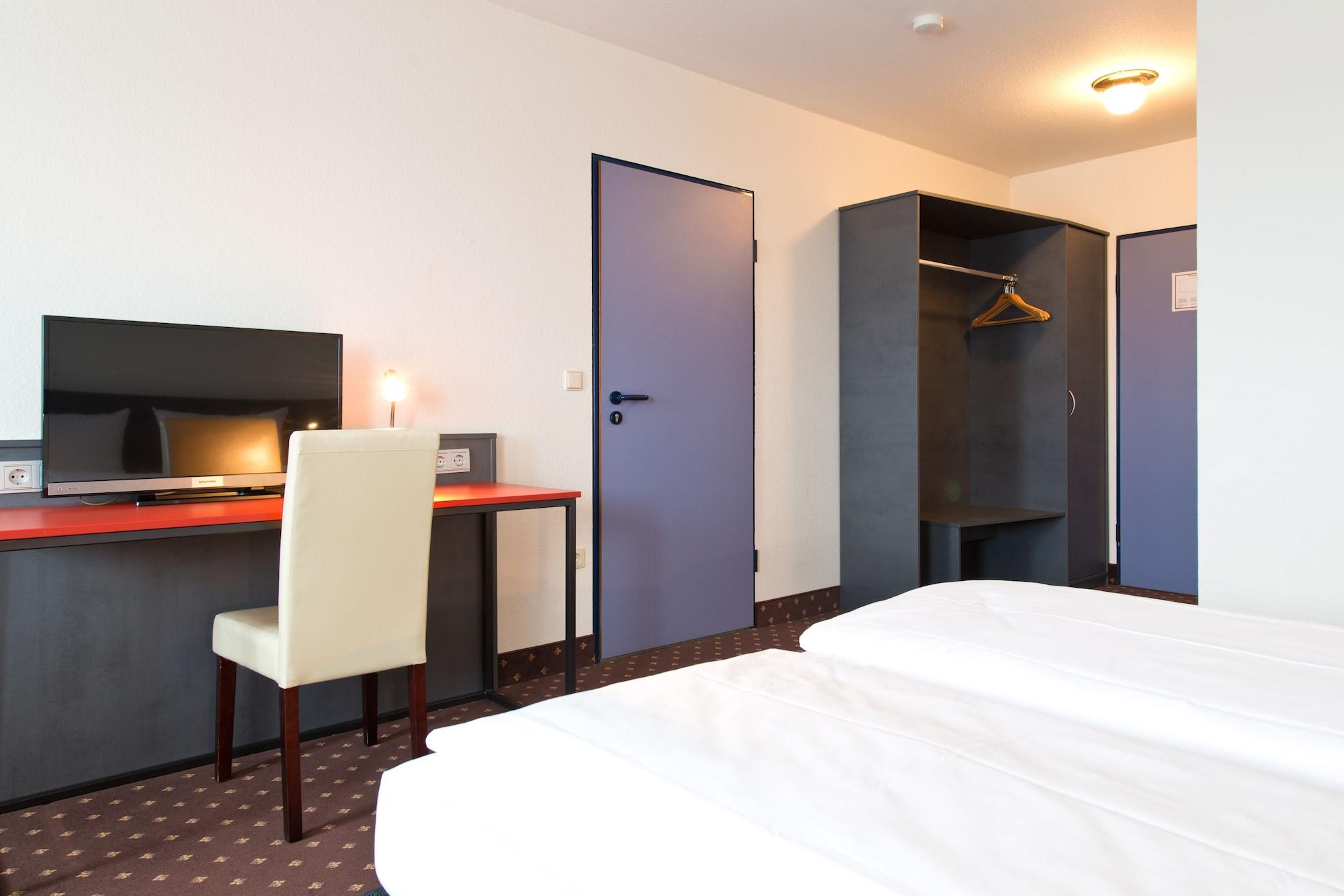 ACHAT Hotel Hockenheim Extérieur photo