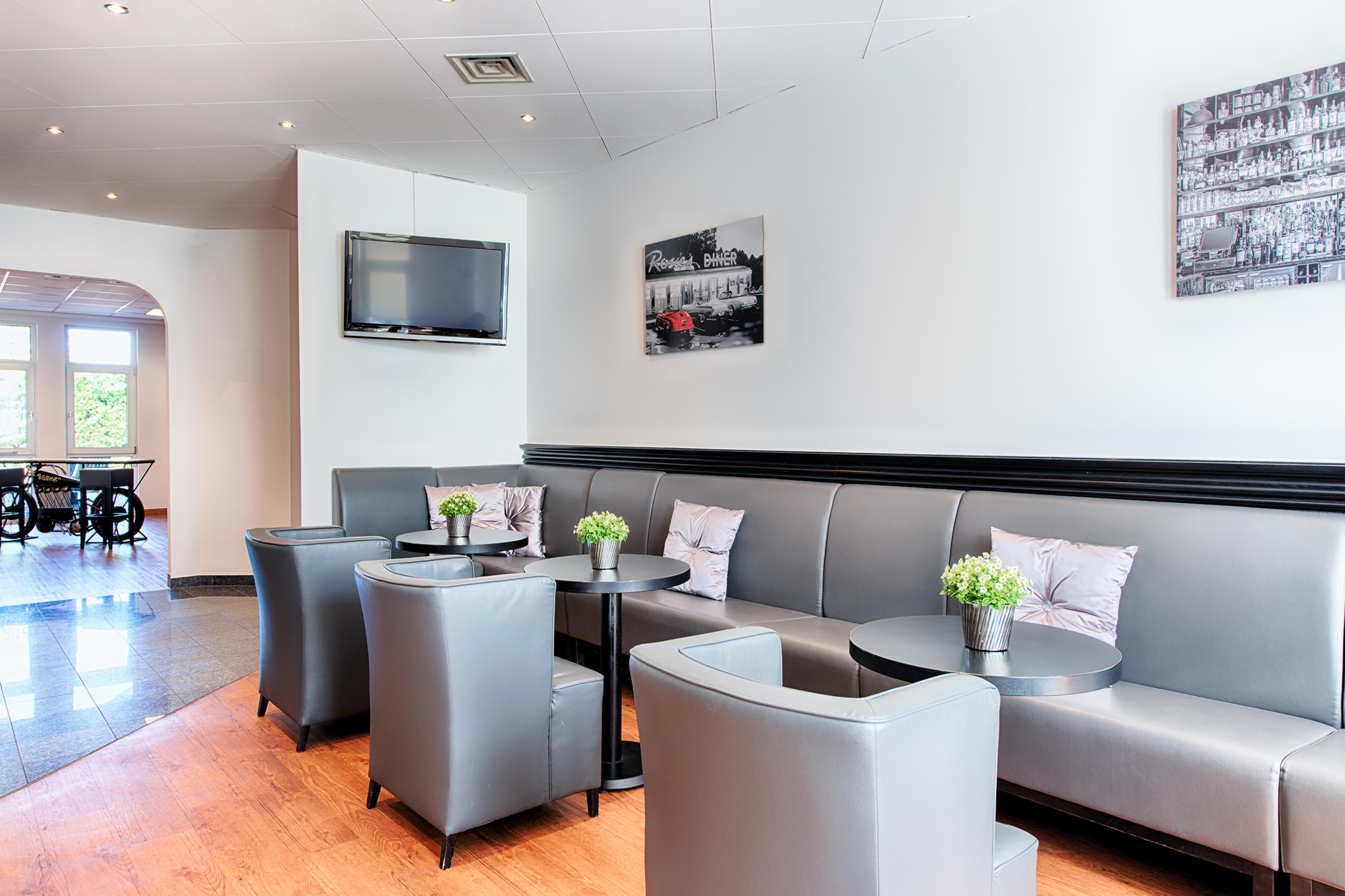 ACHAT Hotel Hockenheim Extérieur photo