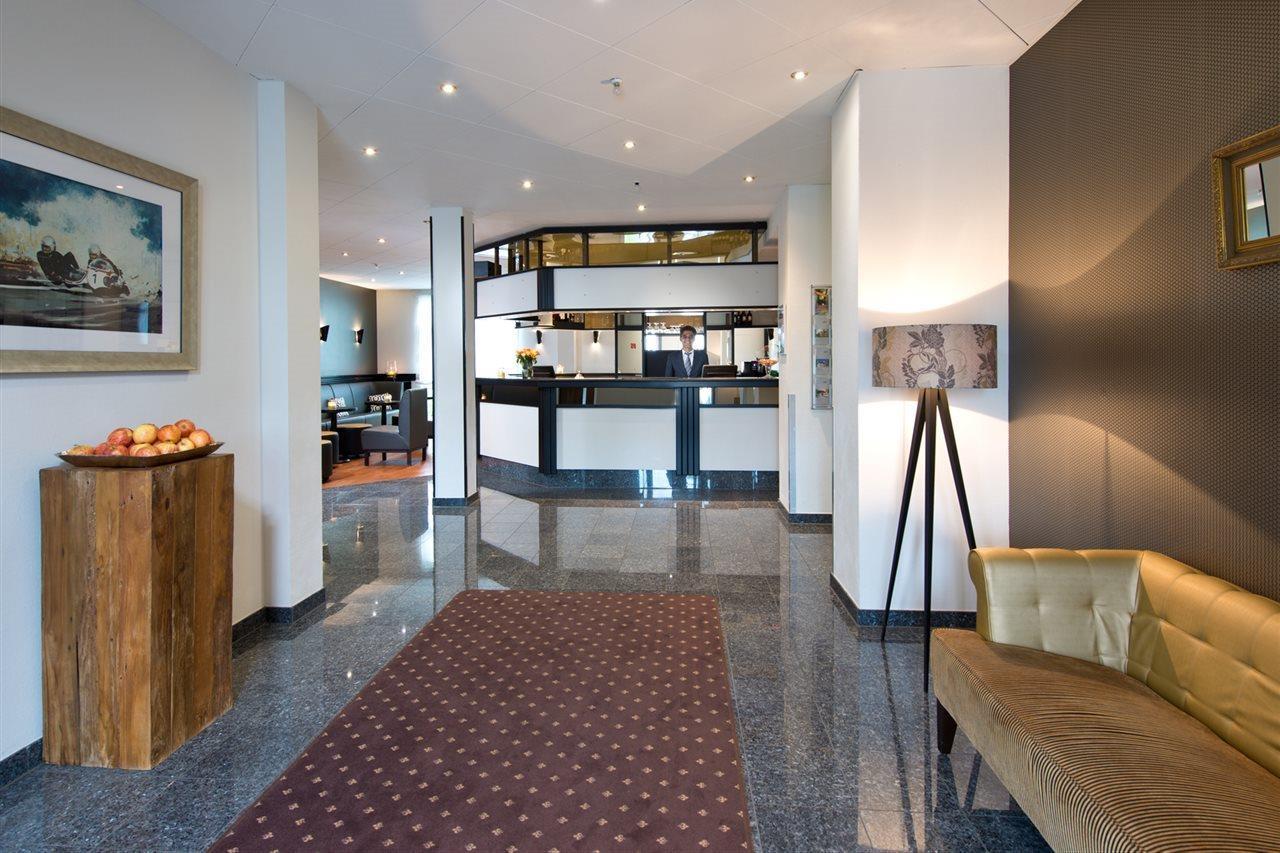 ACHAT Hotel Hockenheim Extérieur photo
