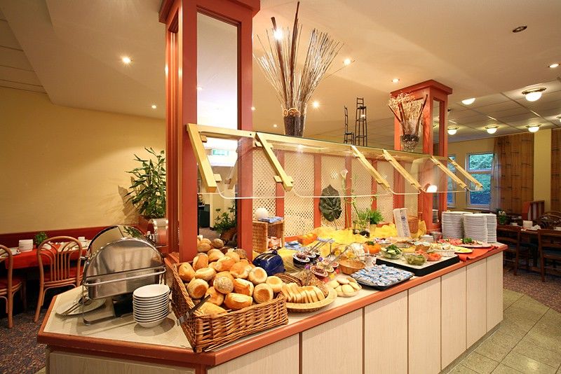 ACHAT Hotel Hockenheim Extérieur photo